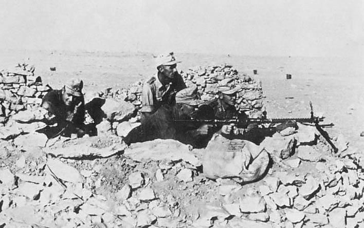 Stanowisko niemieckiej piechoty pod El-Alamejn